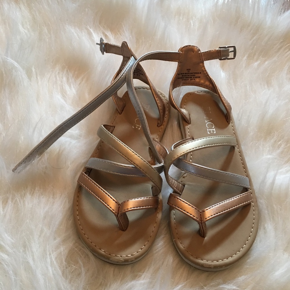 PLACE Girls metallic colored sandals size 12.